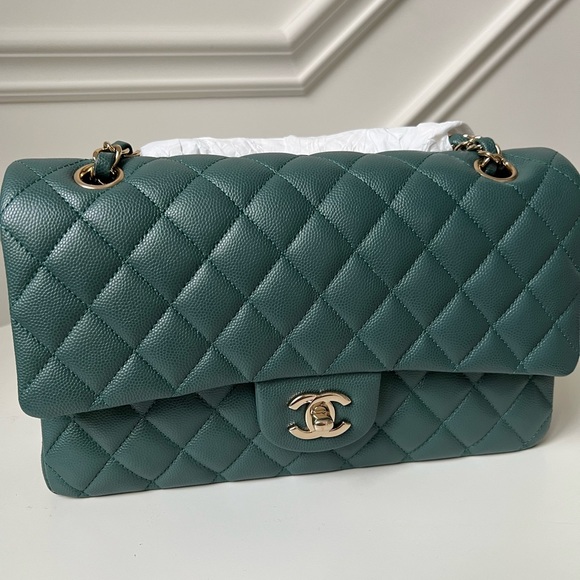 —SOLD—CHANEL M CLASSIC DOUBLE FLAP LGHW - Picture 9 of 14